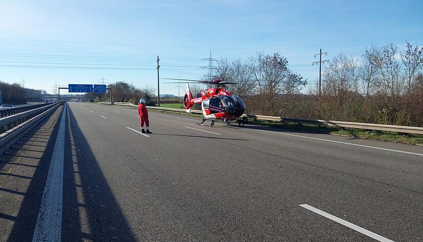 Nach einem Unfall bei Mundelsheim ist die A81 in Fahrtrichtung Stuttgart gesperrt.