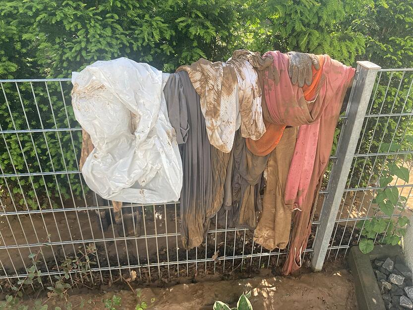 Aufräumen nach dem starken Unwetter in Gemmingen