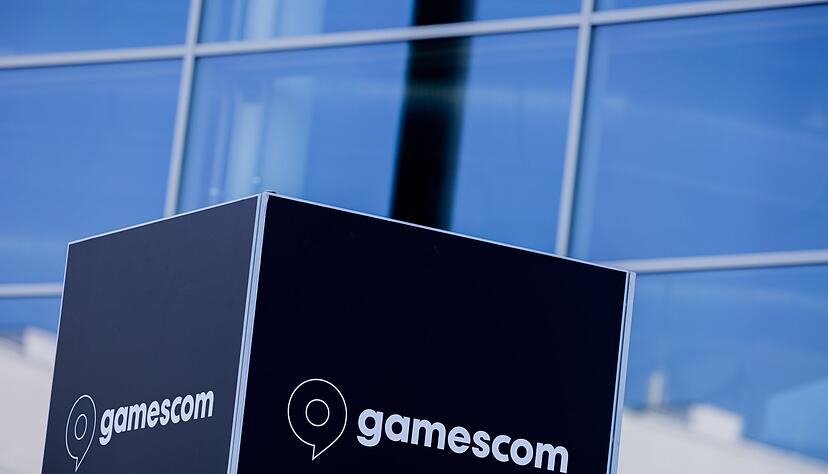 Das Gamescom-Logo vor den Kölner Messehallen - nächste Woche werden wieder Hunderttausende zu der Messe kommen. Das Gamescom-Logo vor den Kölner Messehallen - nächste Woche werden wieder Hunderttausende zu der Messe kommen.