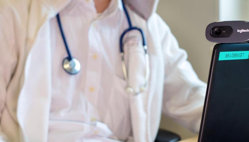 Immer häufiger werden bei Hausärzten Videosprechstunden nachgefragt. Immer häufiger werden bei Hausärzten Videosprechstunden nachgefragt.