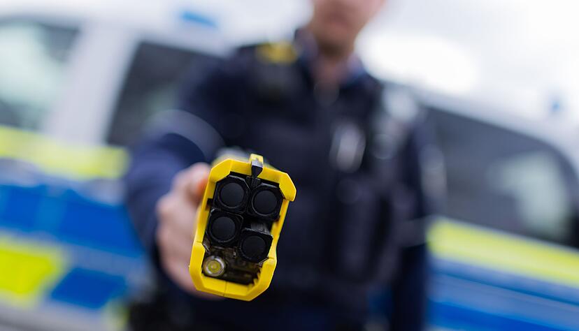 64 Mal ist der Taser im Südwesten insgesamt schon zum Einsatz gekommen. 64 Mal ist der Taser im Südwesten insgesamt schon zum Einsatz gekommen.