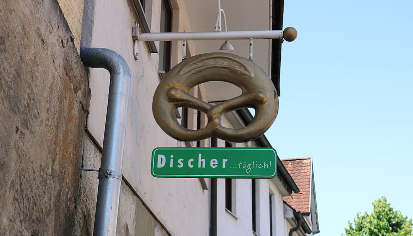 Die Schließung der Discher-Filiale in Öhringen bedeutet auch ein Aus für die markante Brezel. Die Schließung der Discher-Filiale in Öhringen bedeutet auch ein Aus für die markante Brezel.