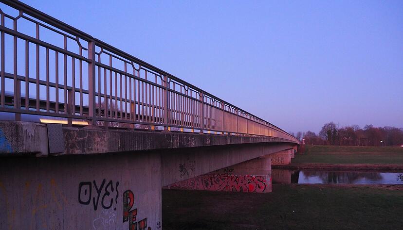 Im S&uuml;dwesten gibt es Dutzende Spannbetonbr&uuml;cken, die als gef&auml;hrdet gelten.
