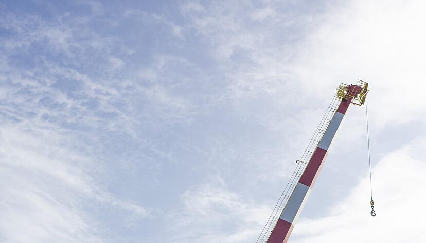 Steuerungstechnik von R. Stahl kommt auch in solchen Offshore-Kranen von Liebherr zum Einsatz.
Foto: R. Stahl