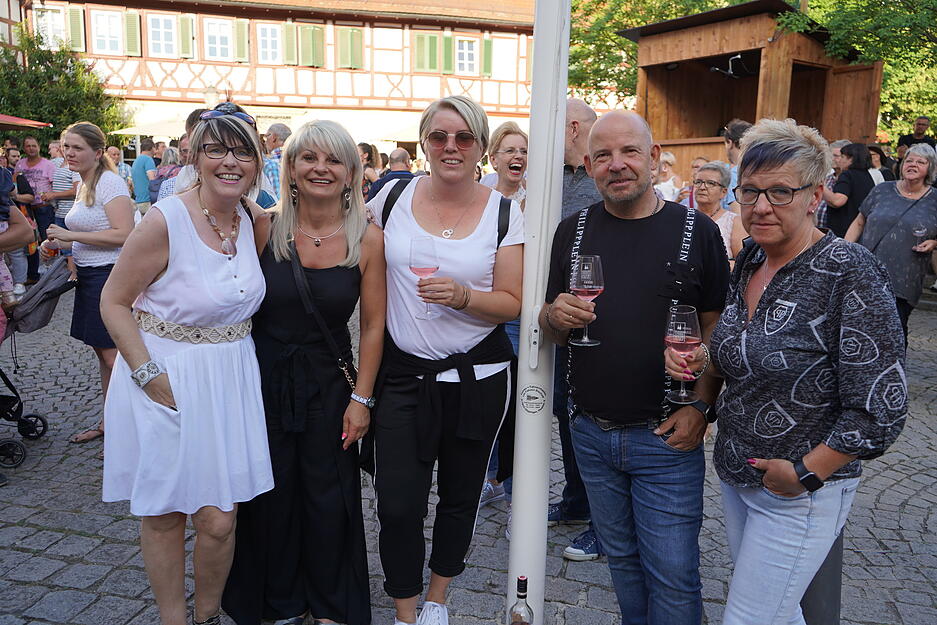 Hohenloher Weindorf Öhringen am Samstag Hohenloher Weindorf Öhringen am Samstag