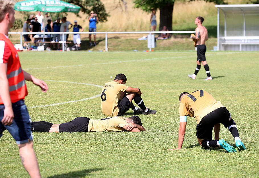 Fussball Spfr Neckarwestheim gegen SGM H&ouml;chstberg/Tiefenbach, Relagationsspiel in die Bezirksliga in Dahenfeld
