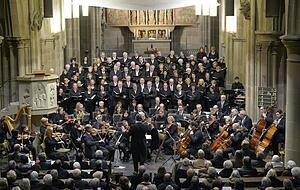 Anlässlich seines 200. Geburtstages trat der Philharmonische Chor Heilbronn in der Kilianskirche auf.
Foto/Archiv: Mario Berger Anlässlich seines 200. Geburtstages trat der Philharmonische Chor Heilbronn in der Kilianskirche auf.
Foto/Archiv: Mario Berger