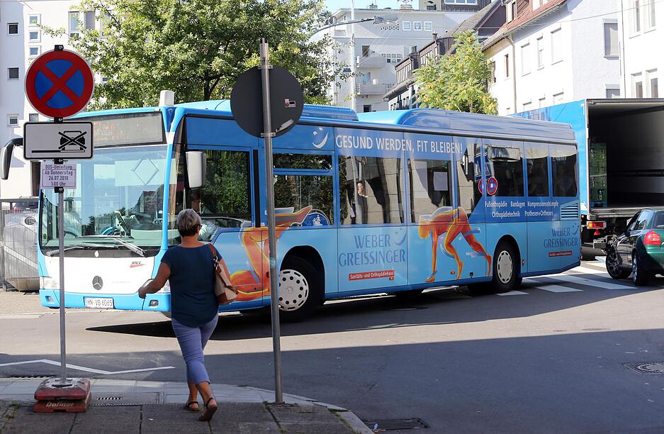 Eng geht es im Bereich Gerberstraße/Lohtorstraße zu. Hier verkehren Stadtbusse während der Baumaßnahmen.