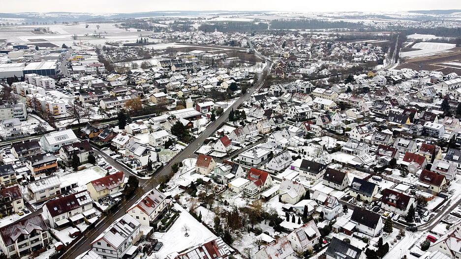 Ganz in weiß gehüllt zeigt sich Kochendorf. Ganz in weiß gehüllt zeigt sich Kochendorf.