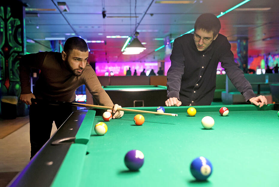 Zur Eröffnung der Actionzone füllte sich das Wollhaus mit neugierigen Besuchern. Zur Eröffnung der Actionzone füllte sich das Wollhaus mit neugierigen Besuchern.