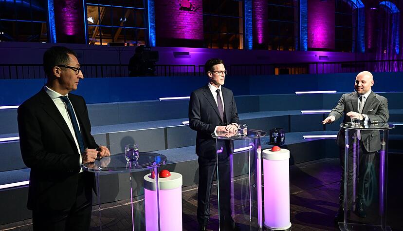 Grünen-Spitzenkandidat Cem Özdemir hat seinen CDU-Kontrahenten Manuel Hagel mit Blick auf dessen Äußerung über eine Schülerin vor acht Jahren in Schutz genommen. Grünen-Spitzenkandidat Cem Özdemir hat seinen CDU-Kontrahenten Manuel Hagel mit Blick auf dessen Äußerung über eine Schülerin vor acht Jahren in Schutz genommen.