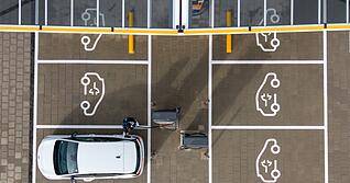 Die Zahl der Elektroautos auf deutschen Straßen nähert sich zwei Millionen.