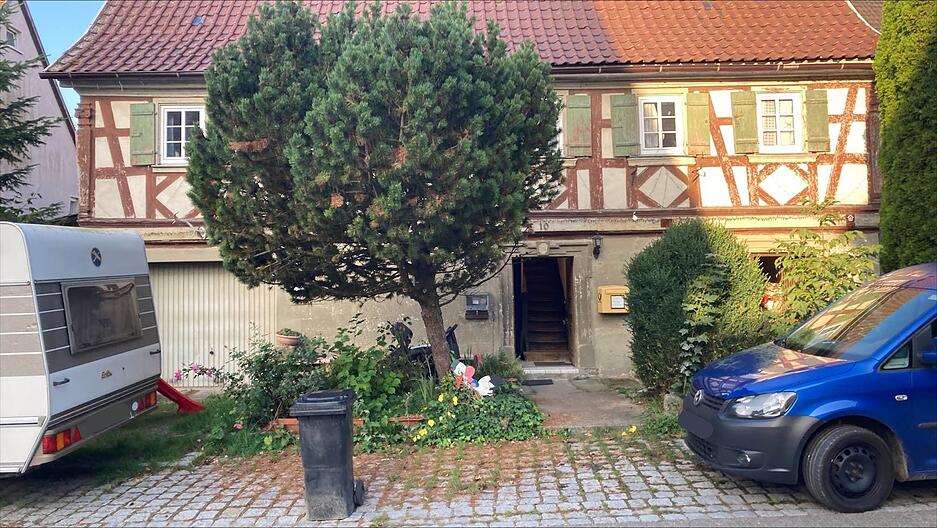 Die einzige Durchsuchung in Baden-Württemberg findet im Kupferzeller Ortsteil Hesselbronn statt. Die einzige Durchsuchung in Baden-Württemberg findet im Kupferzeller Ortsteil Hesselbronn statt.