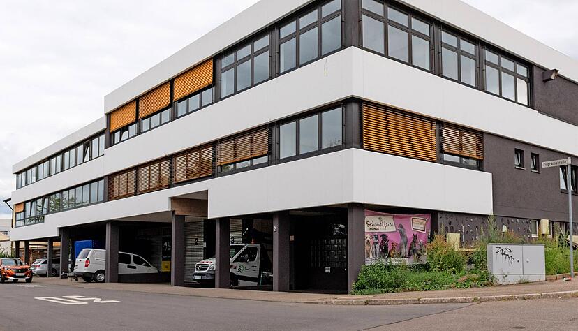 Das ehemalige Fabrikgeb&auml;ude an der Pilgramstra&szlig;e in Sontheim. Foto: Mario Berger