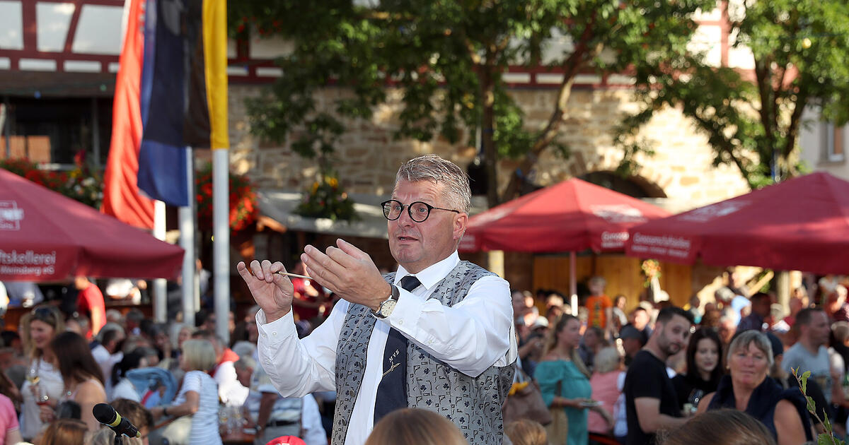  Das Erlenbacher Weinfest - STIMME.de 