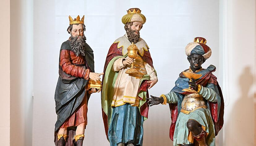 Die Heiligen Drei Könige im Nazarener Stil, hier aus der aktuellen Krippenausstellung im Kloster Schussenried.