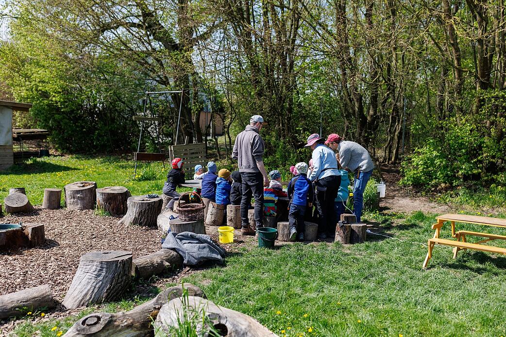 Bauernhof-Kindergarten: Großwerden mit Ziegen und Ackerbau - STIMME.de