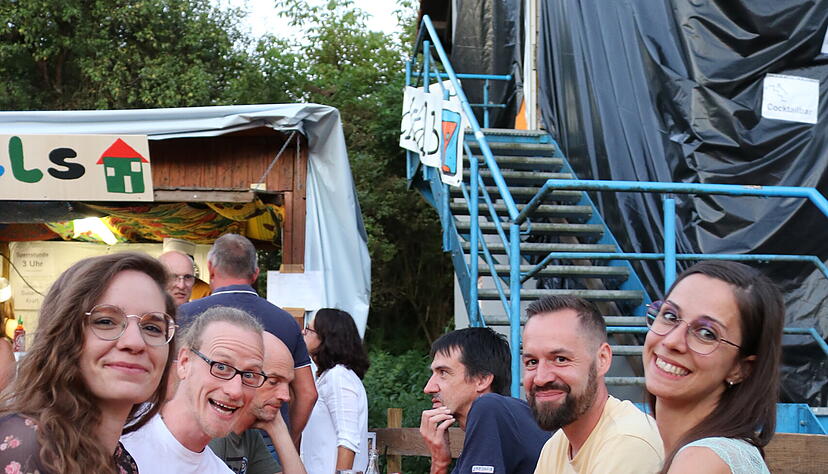 Gute Stimmung beim Eberbacher Gassenfest – so schön war der Samstag