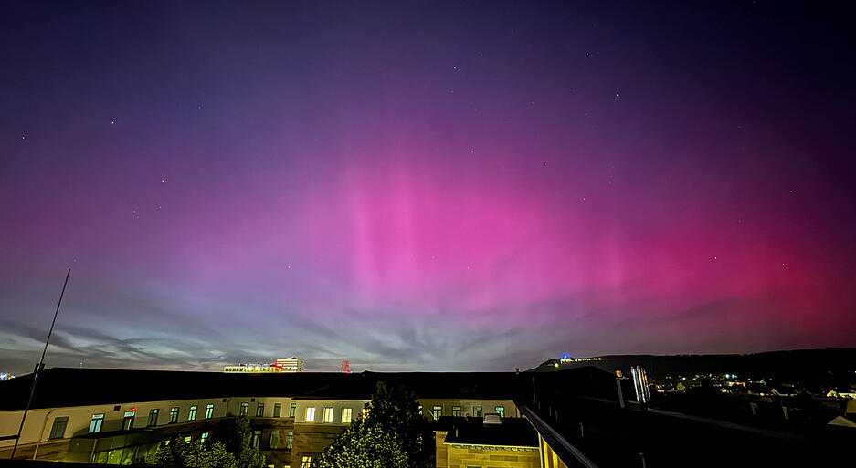 Atemberaubendes Spektakel über der Region Heilbronn: Polarlichter erhellen den Nachthimmel