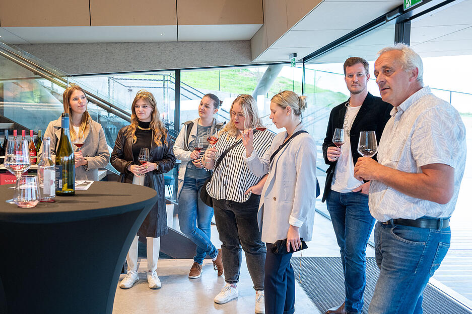 Danach ging es weiter zum Weingut Schropp in Erlenbach.