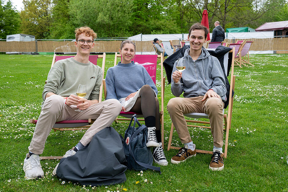 150 Weine und Sekte werden ausgeschenkt.