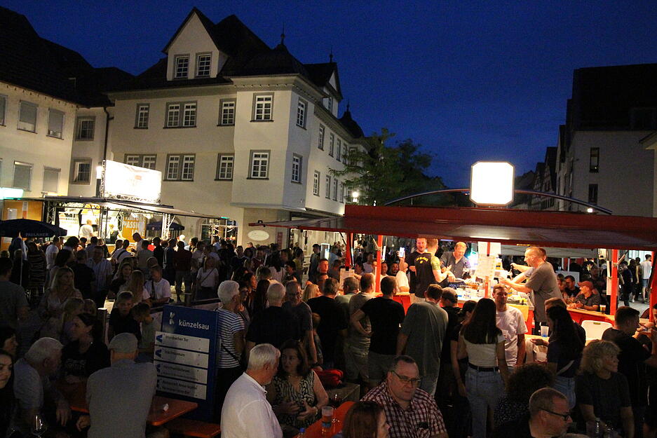 Drei Tage lang Stadtfest in Künzelsauer Innenstadt.