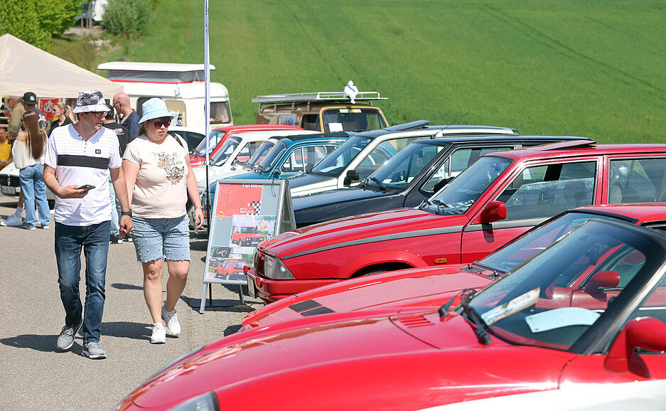 Gro&szlig;er Besucherandrang beim 5. Young- und Oldtimertreffen des Motorsportclubs Heilbronn. Die sch&ouml;nsten Impressionen.
