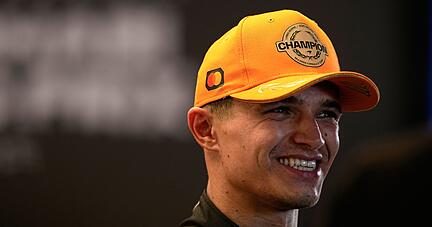 Lando Norris kr&ouml;nt sich erstmals zum Formel-1-Weltmeister.