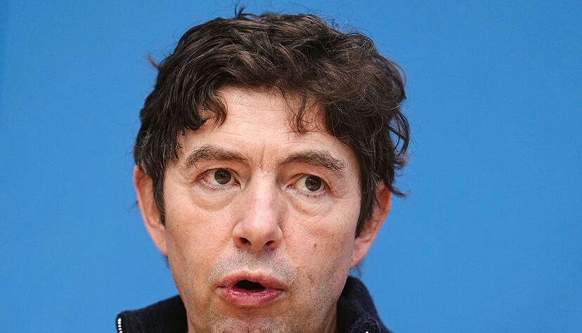 Christian Drosten weist auf ein Missverst&auml;ndnis zu seiner &Auml;u&szlig;erung zum Pandemie-Ende hin.