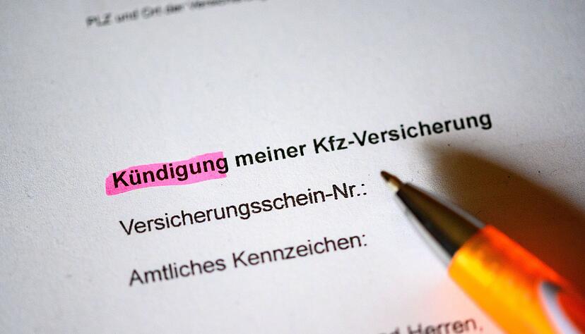 Drum prüfe, wer sich trennen will: Wer bei seinem alten Kfz-Versicherer kündigen will, beachtet zuvor besser ein paar Dinge. Drum prüfe, wer sich trennen will: Wer bei seinem alten Kfz-Versicherer kündigen will, beachtet zuvor besser ein paar Dinge.