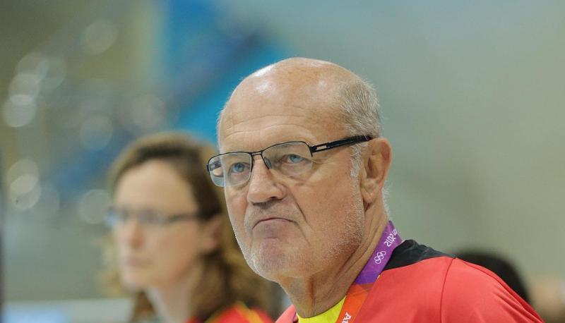 Schwimmtrainer Norbert Warnatzsch wird auch mit 70 am Beckenrand stehen. Foto(2016): Michael Kappeler Foto: Michael Kappeler Schwimmtrainer Norbert Warnatzsch wird auch mit 70 am Beckenrand stehen. Foto(2016): Michael Kappeler Foto: Michael Kappeler