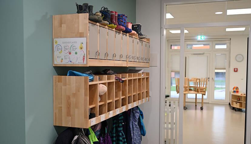 Viele Eltern kennen das: Kaum war der Knirps ein paar Tage in der Kita, ist er schon wieder krank. (Symbolbild) Viele Eltern kennen das: Kaum war der Knirps ein paar Tage in der Kita, ist er schon wieder krank. (Symbolbild)