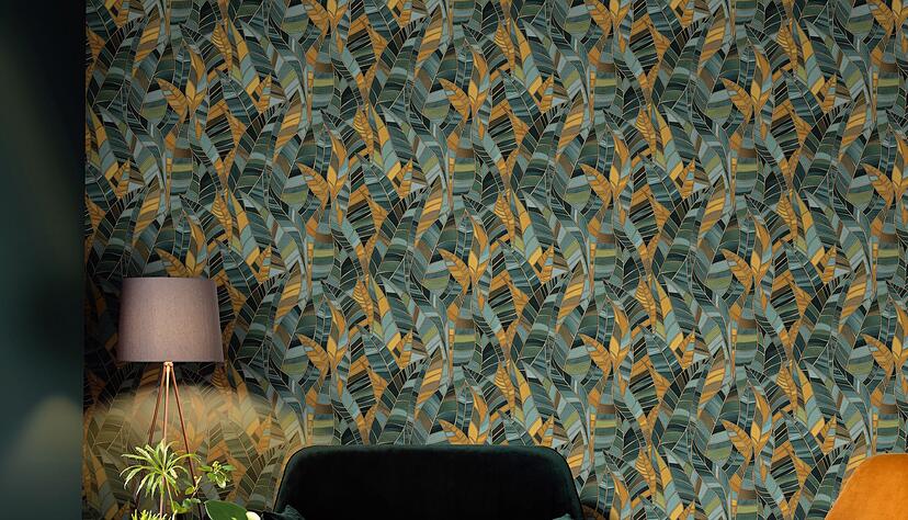 Auch an der Wand angesagt: die Farbe Orange - gerne zu verschiedenen Gr&uuml;nt&ouml;nen. Hier ein buntes Beispiel mit Tapete von Erismann.