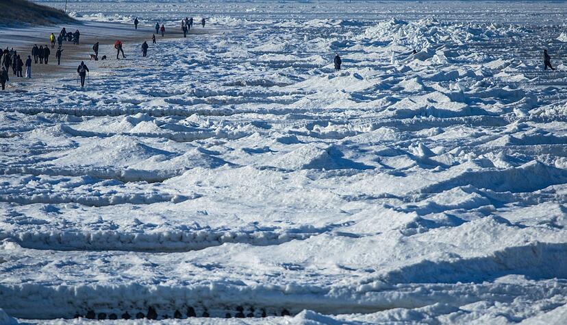 Ein Naturspektakel bescherte der Winter den Menschen an der Ostsee. (Archivbild)