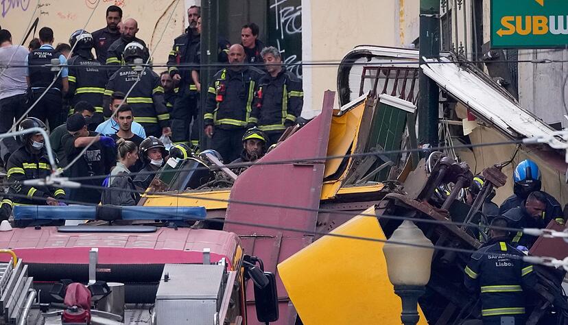 Sirenen heulten nach dem Unfall pausenlos.