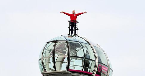Vor dem Finale gegen Italien bekommt Englands Mannschaft Unterstützung von höchstmöglicher Stelle.