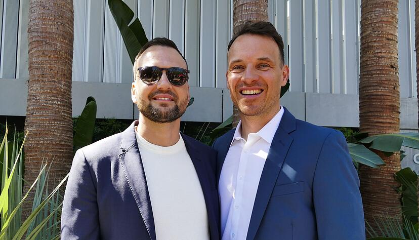 Die Spezialeffekte-Künstler Guido Wolter aus Dessau und Michael Ralla aus Achern im Schwarzwald. Die Spezialeffekte-Künstler Guido Wolter aus Dessau und Michael Ralla aus Achern im Schwarzwald.