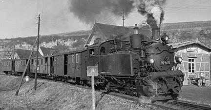 Original-Kategorie: Bahn; Original-Datierung: 1957; Originalformat: Kleinbild; Filmtyp: ADOX KB 17; Zusammenhang: N 201101516 - N 201101517 auf einem Negativstreifen