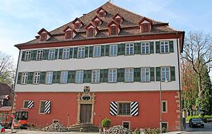 Rotes Schloss. Foto: Vanessa Müller Rotes Schloss. Foto: Vanessa Müller