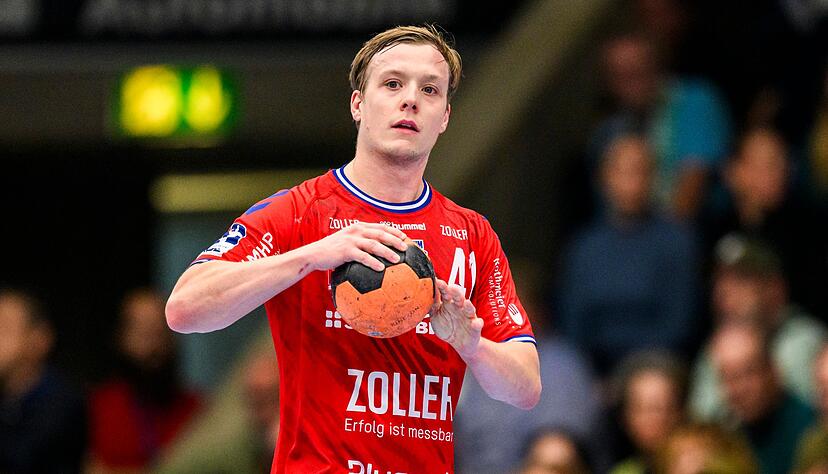Till Hermann hat seinen Vertrag bei der SG BBM Bietigheim verlängert. Till Hermann hat seinen Vertrag bei der SG BBM Bietigheim verlängert.