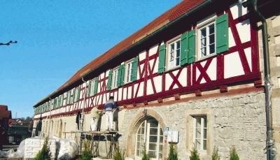 Der Lange Bau in Pfedelbach gehört derzeit zu den prominentesten Objekten des Denkmalschutzes im Raum Öhringen.Fotos: Peter Hohl