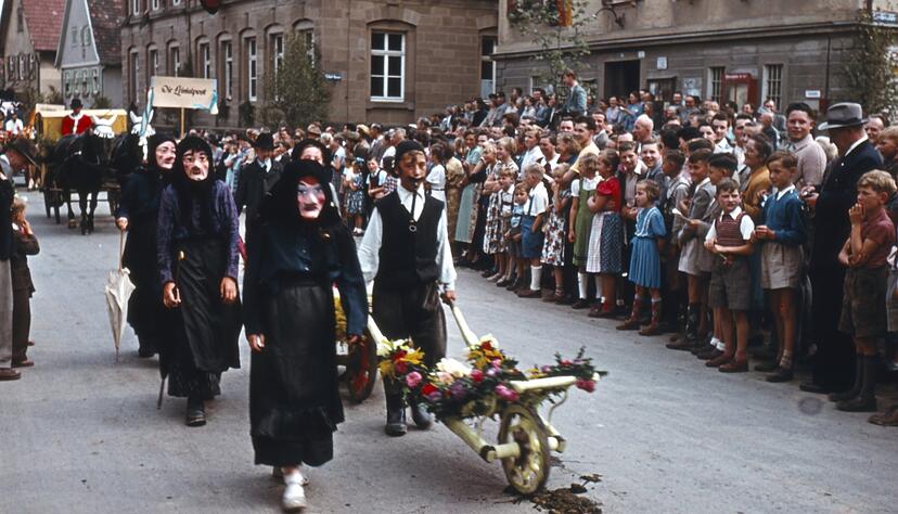 Käsritt-Festumzug im Jahr 1954
