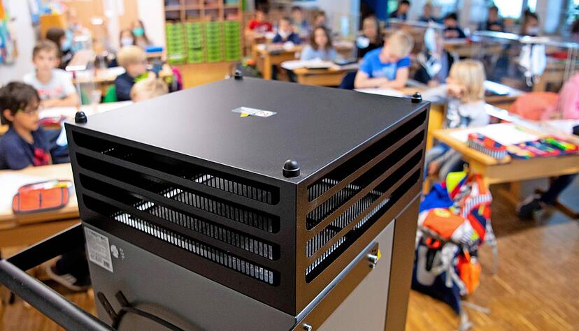 So sähe es aus in der Neuensteiner Schule &minus; wenn die Luftfilter bereits da wären: Doch defizitäre Angebote und steife Vergabe-Regeln haben es verhindert.
Foto: Hoppe