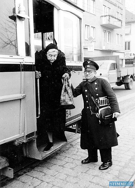 Schaffner und Gentleman Anfang der 1950er Jahre.