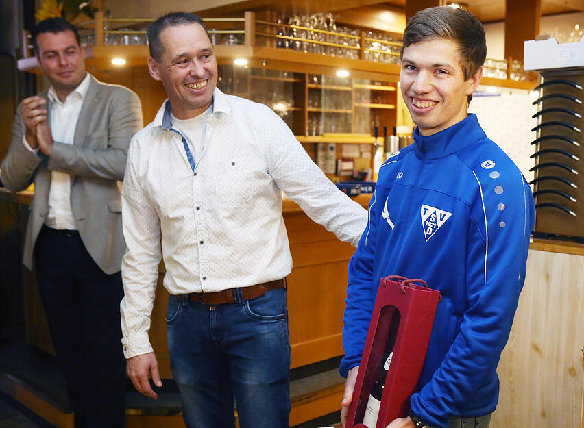 Empfang dreifacher Inline-Weltmeister J&ouml;rg Bertsch in Degmarn