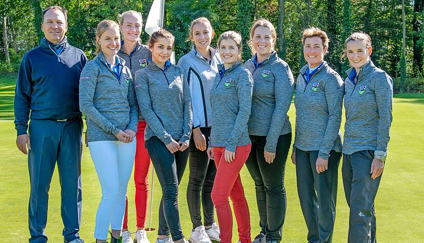 Die Frauen des GC Schloss Liebenstein haben nach Platz fünf bei den baden-württembergischen Mannschaftsmeisterschaften gute Laune.
Foto: Christiana Kunz