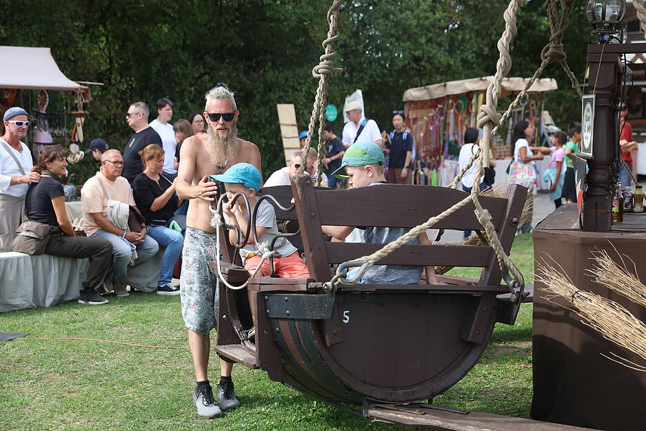 Mittelalterliches Burgfest auf Burg Stettenfels in Untergruppenbach: Die schönsten Bilder 2024 Mittelalterliches Burgfest auf Burg Stettenfels in Untergruppenbach: Die schönsten Bilder 2024