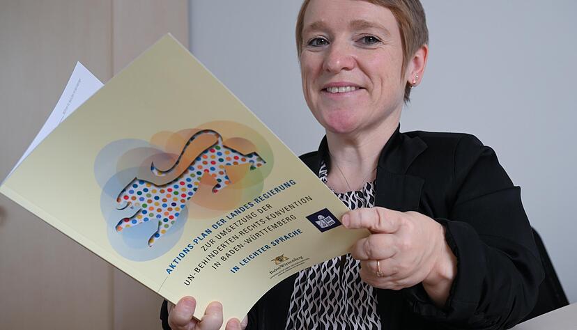 Simone Fischer, Landesbehindertenbeauftragte, ruft Menschen mit Beeinträchtigung zur Wahl auf.