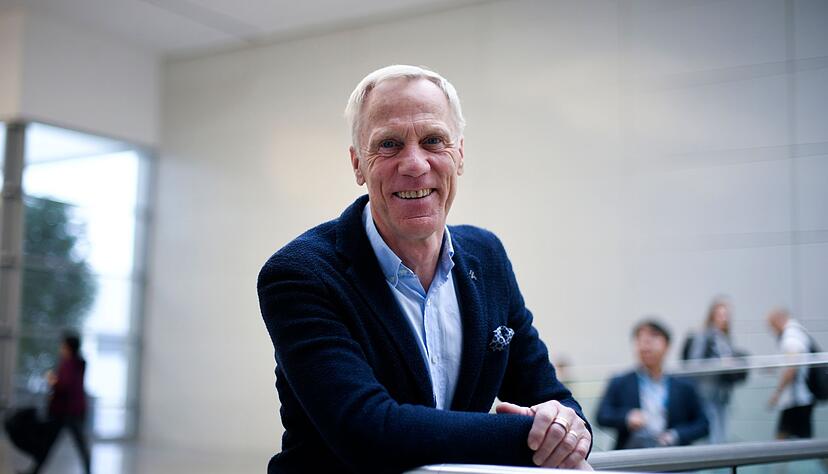 Ingo Froböse ist Leiter des Zentrums für Gesundheit durch Sport und Bewegung der Deutschen Sporthochschule Köln. Ingo Froböse ist Leiter des Zentrums für Gesundheit durch Sport und Bewegung der Deutschen Sporthochschule Köln.