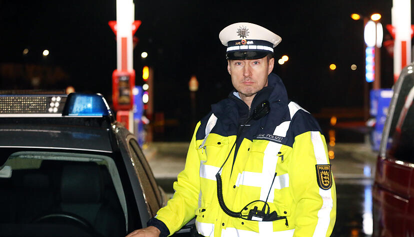 Alexander Ulmer, Chef der Autobahnpolizei Mannheim, leitet den Einsatz.